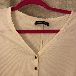 AF cozy Henley - like new!